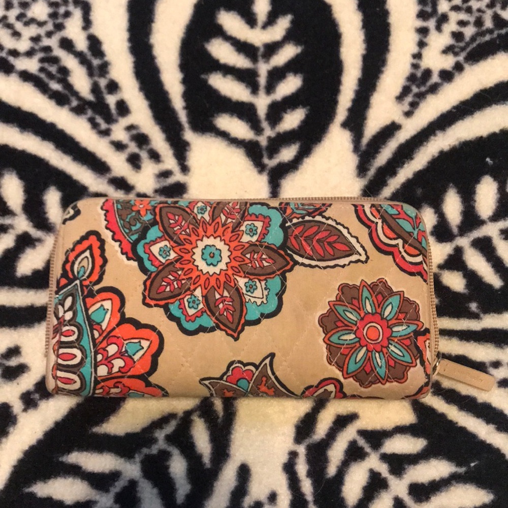 Vera Bradley wallet